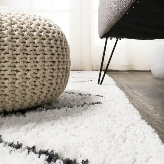 10' Trellis Runner Rug Photo 8