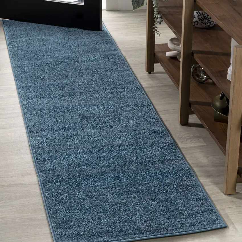 8' Turquoise Runner Rug Photo 5