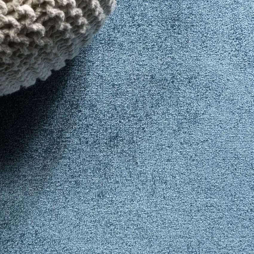 8' Turquoise Runner Rug Photo 9