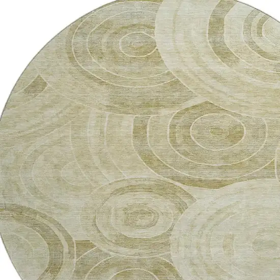 8' Wheat And Beige Geometric Washable Round Rug With UV Protection Photo 2