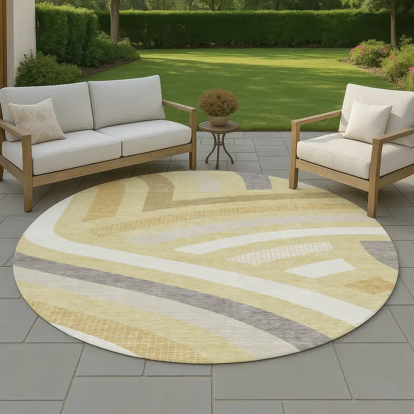 8' Wheat And Gold Round Abstract Washable Indoor Outdoor Area Rug Photo 4