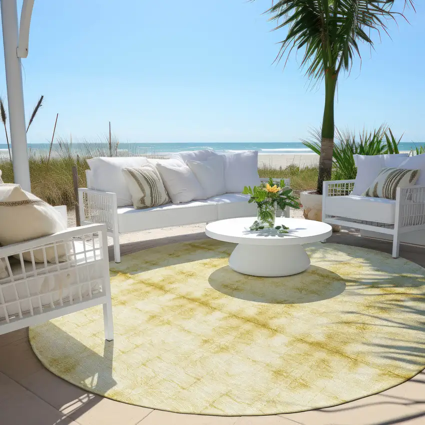 8' Wheat And Gold Round Geometric Washable Indoor Outdoor Area Rug Photo 6