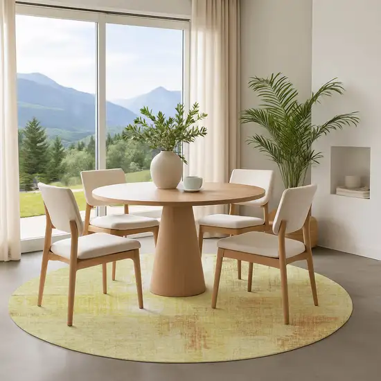 8' Wheat And Ivory Abstract Washable Round Rug With UV Protection Photo 4