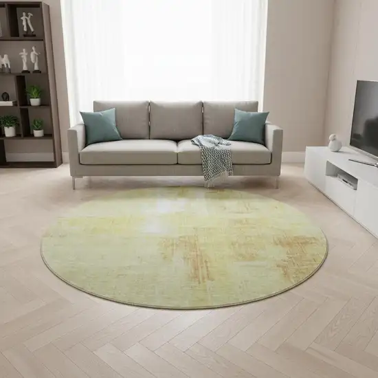 8' Wheat And Ivory Abstract Washable Round Rug With UV Protection Photo 2