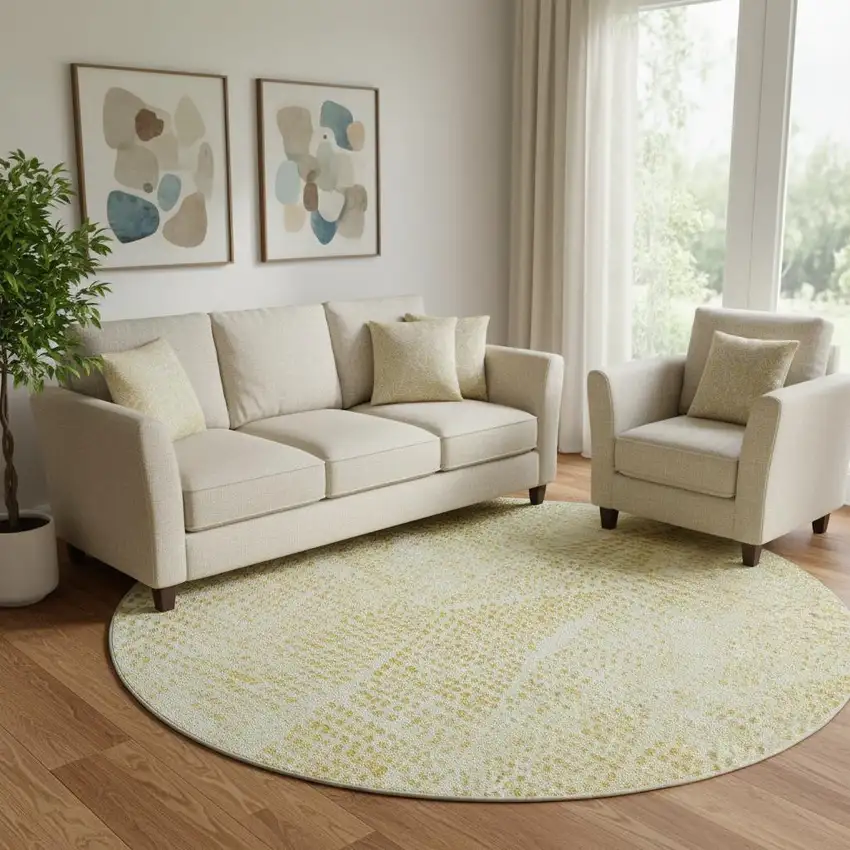 8' Wheat And Ivory Diamond Washable Round Rug With UV Protection Photo 1