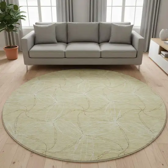 8' Wheat And Ivory Geometric Washable Round Rug With UV Protection Photo 2