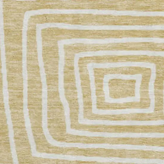 8' Wheat And Ivory Geometric Washable Round Rug With UV Protection Photo 2