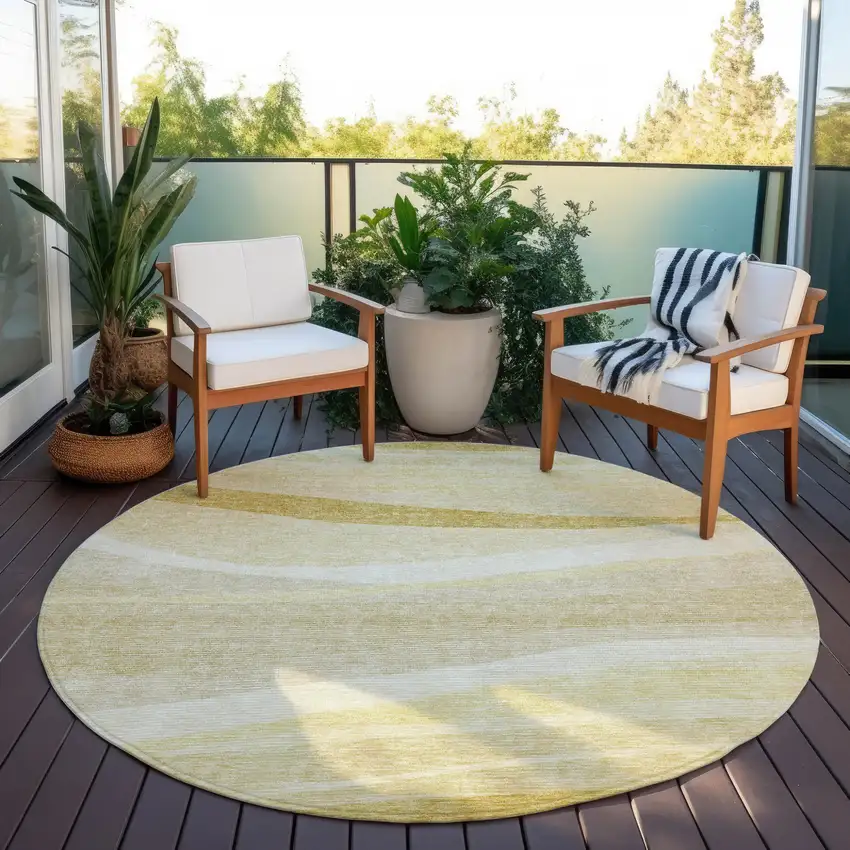 8' Wheat And Ivory Round Abstract Washable Indoor Outdoor Area Rug Photo 7