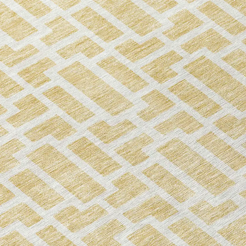 8' Wheat And Ivory Round Geometric Washable Indoor Outdoor Area Rug Photo 8