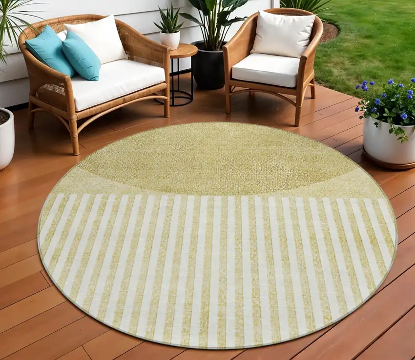 8' Wheat And Ivory Round Geometric Washable Indoor Outdoor Area Rug Photo 2