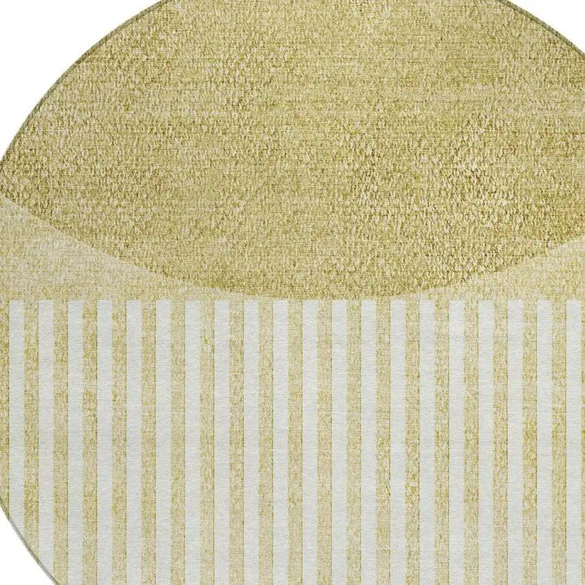 8' Wheat And Ivory Round Geometric Washable Indoor Outdoor Area Rug Photo 5