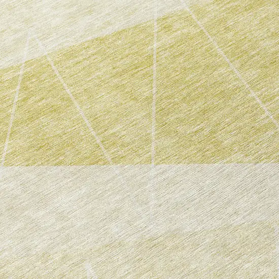 8' Wheat Gold And Ivory Round Geometric Washable Indoor Outdoor Area Rug Photo 9