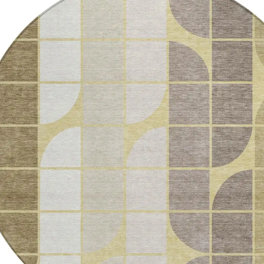 8' Wheat Ivory And Brown Round Geometric Washable Indoor Outdoor Area Rug Photo 2