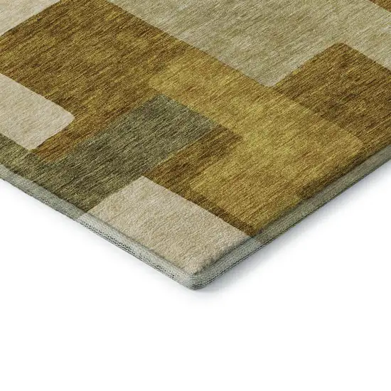 8' Wheat Ivory And Gold Geometric Washable Round Rug With UV Protection Photo 6