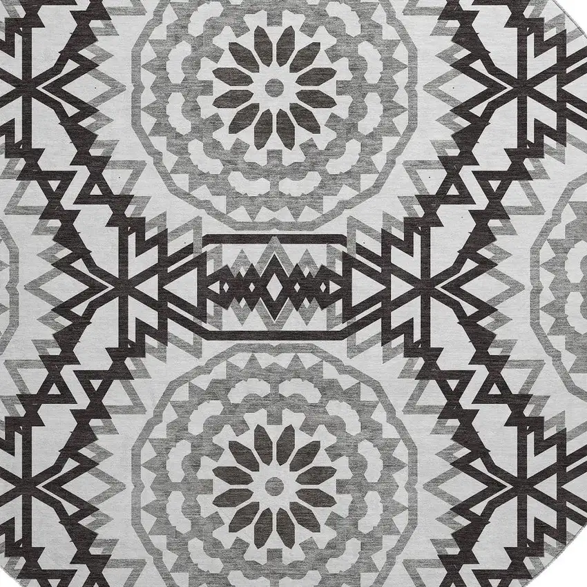 8' White And Black Geometric Washable Round Rug With UV Protection Photo 3