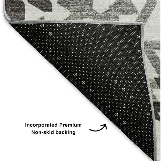 8' White And Black Geometric Washable Round Rug With UV Protection Photo 6