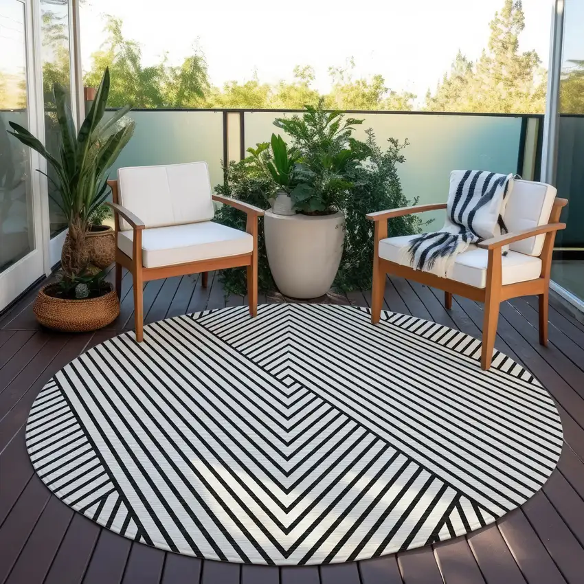 8' White And Black Round Geometric Washable Indoor Outdoor Area Rug Photo 7