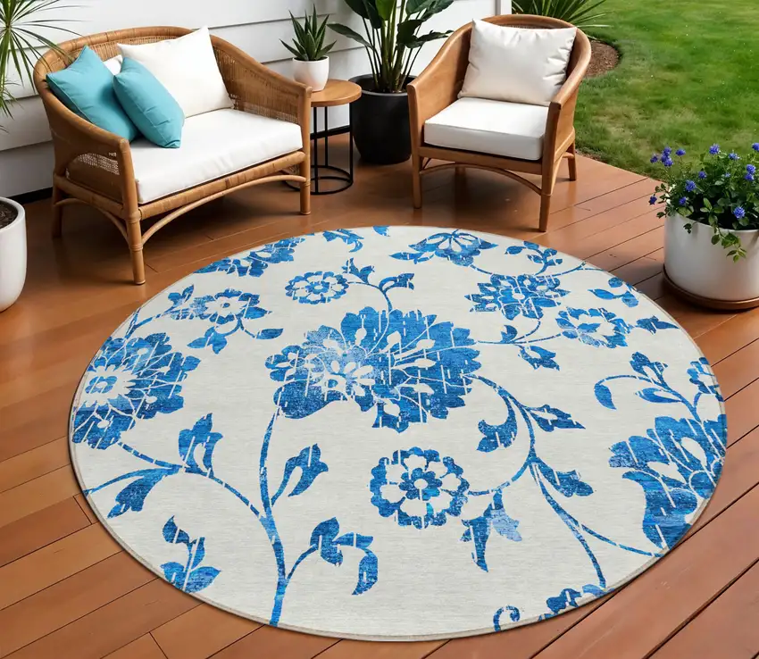 8' White And Denim Blue Round Floral Washable Indoor Outdoor Area Rug Photo 1