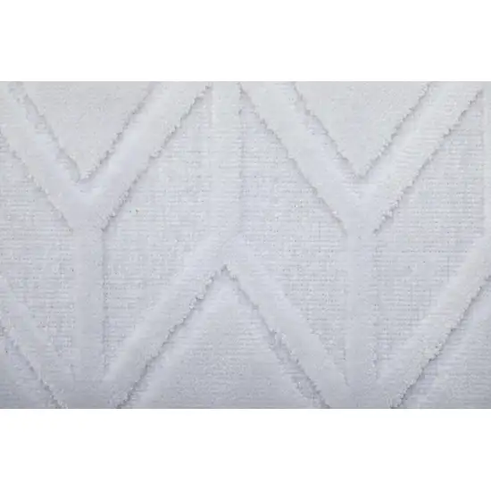 7' White And Gray Geometric Round Rug Photo 5