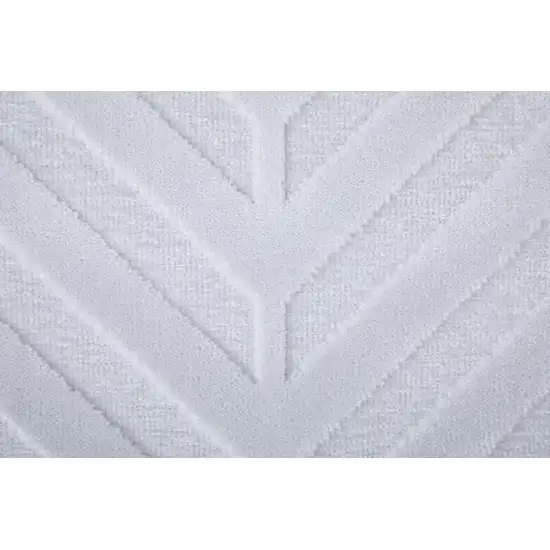 7' White And Gray Geometric Round Rug Photo 5