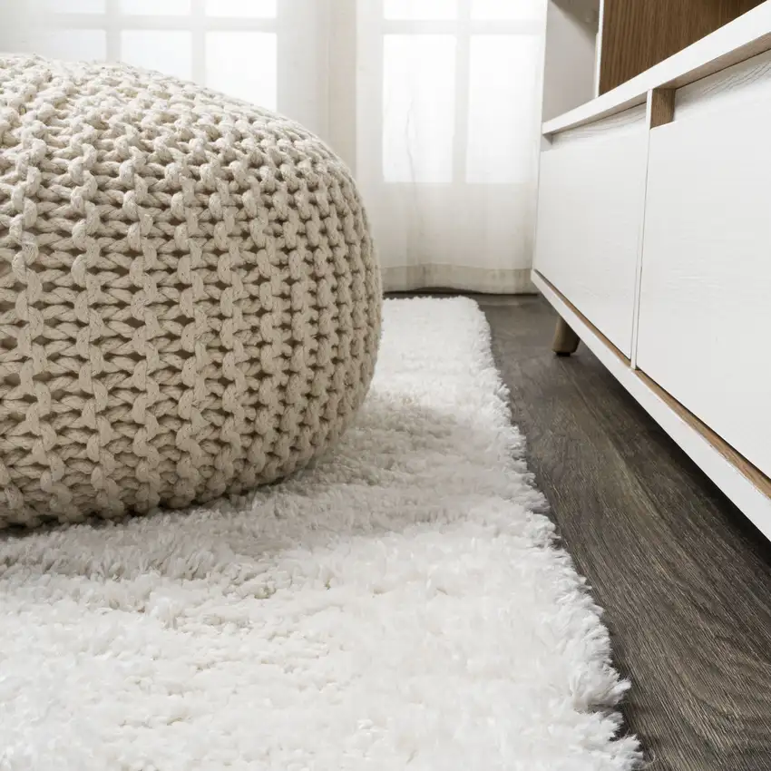 8' White Flatweave Runner Rug Photo 5