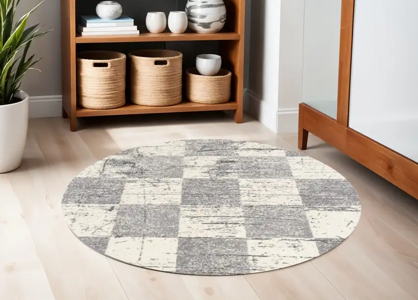 5' White Round Checkered Power Loom Area Rug Photo 2