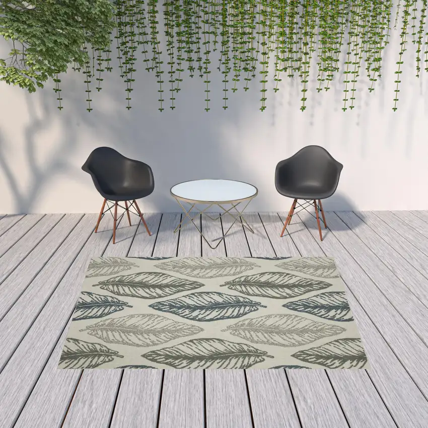 6' X 9' Beige Floral Stain Resistant Indoor Outdoor Area Rug Photo 2