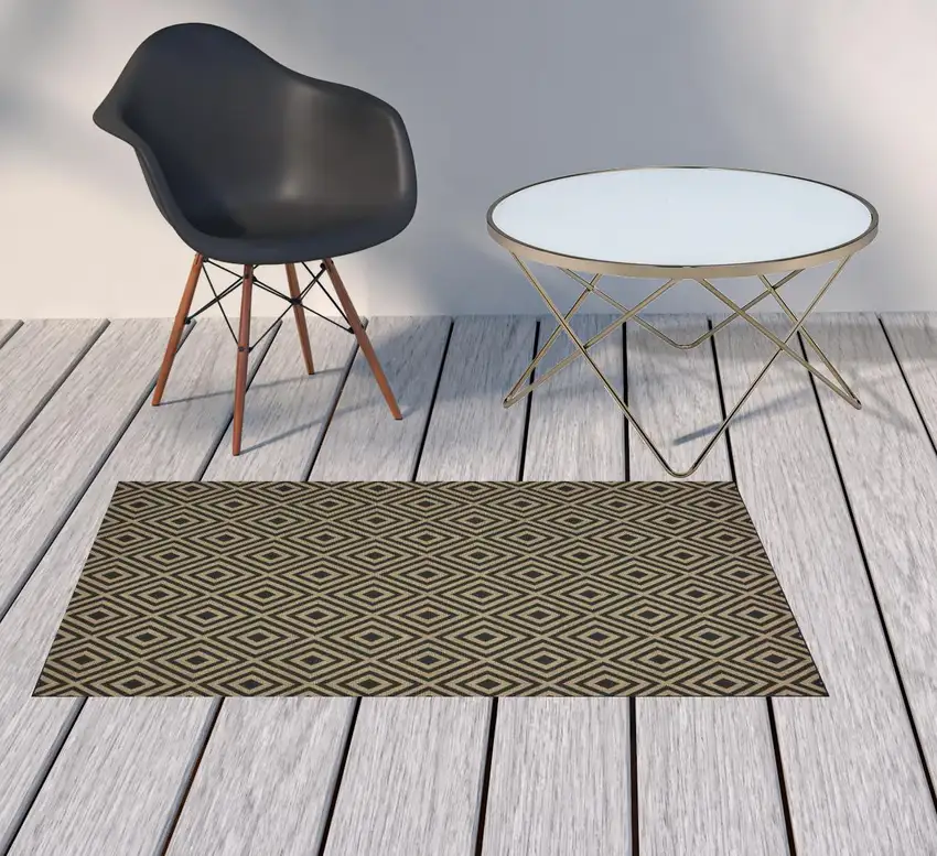 3' X 5' Black Geometric Stain Resistant Indoor Outdoor Area Rug Photo 2