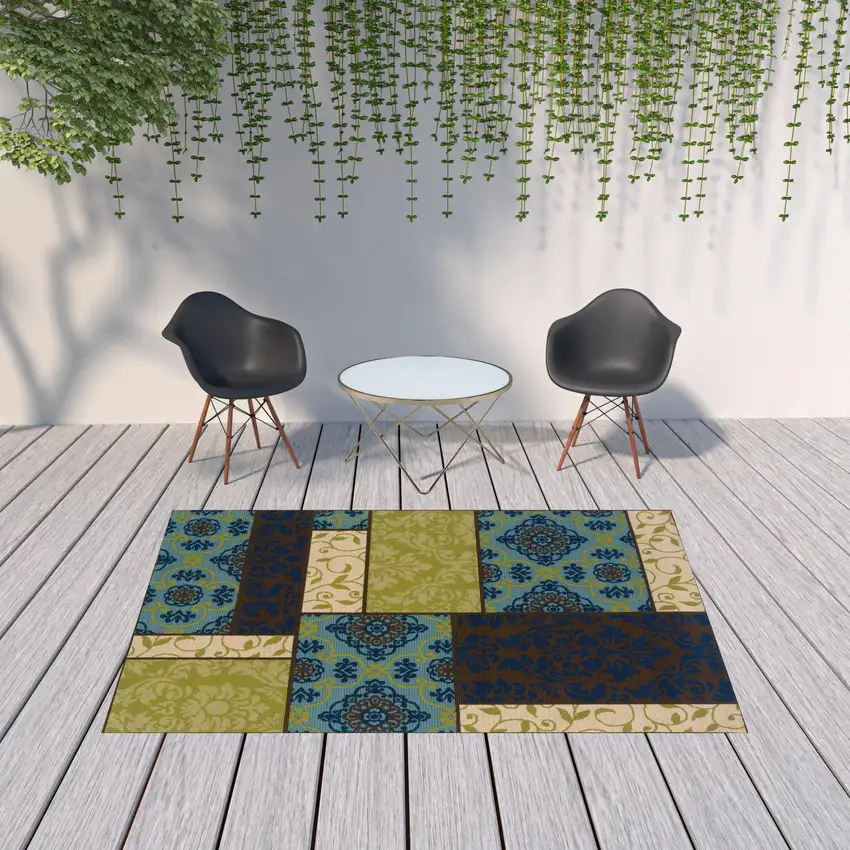 6' X 9' Brown Geometric Stain Resistant Indoor Outdoor Area Rug Photo 2