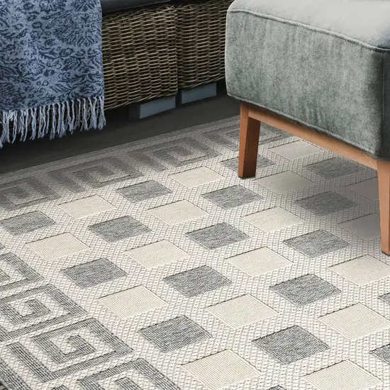 6' X 9' Cream Geometric Stain Resistant Non Skid Indoor Outdoor Area Rug Photo 7