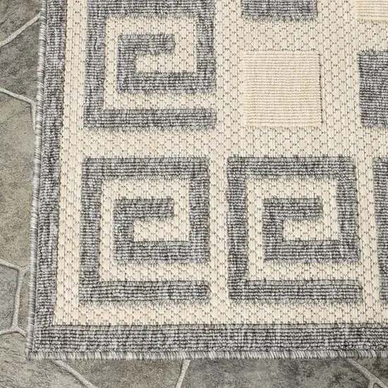 6' X 9' Cream Geometric Stain Resistant Non Skid Indoor Outdoor Area Rug Photo 3