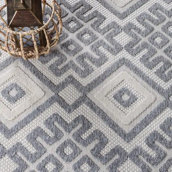 6' X 9' Cream Geometric Stain Resistant Non Skid Indoor Outdoor Area Rug Photo 4
