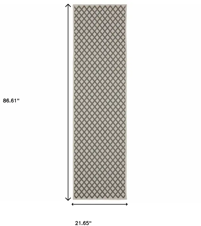 2' X 7' Geometric Stain Resistant Indoor Outdoor Area Rug Photo 9