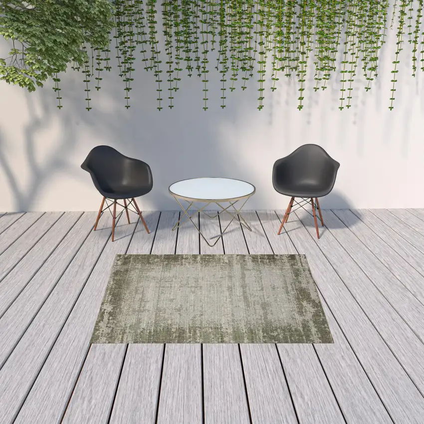 5' X 8' Green Abstract Stain Resistant Indoor Outdoor Area Rug Photo 3