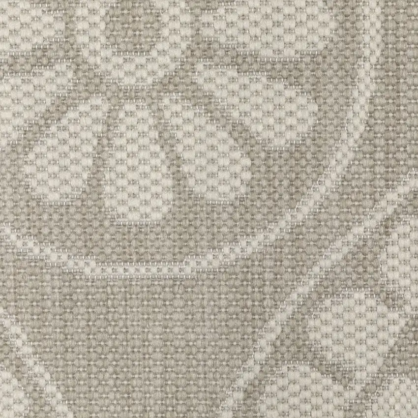 2' X 7' Grey Geometric Stain Resistant Indoor Outdoor Area Rug Photo 8