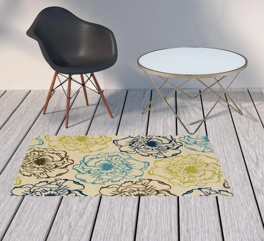 3' X 5' Ivory Floral Stain Resistant Indoor Outdoor Area Rug Photo 2