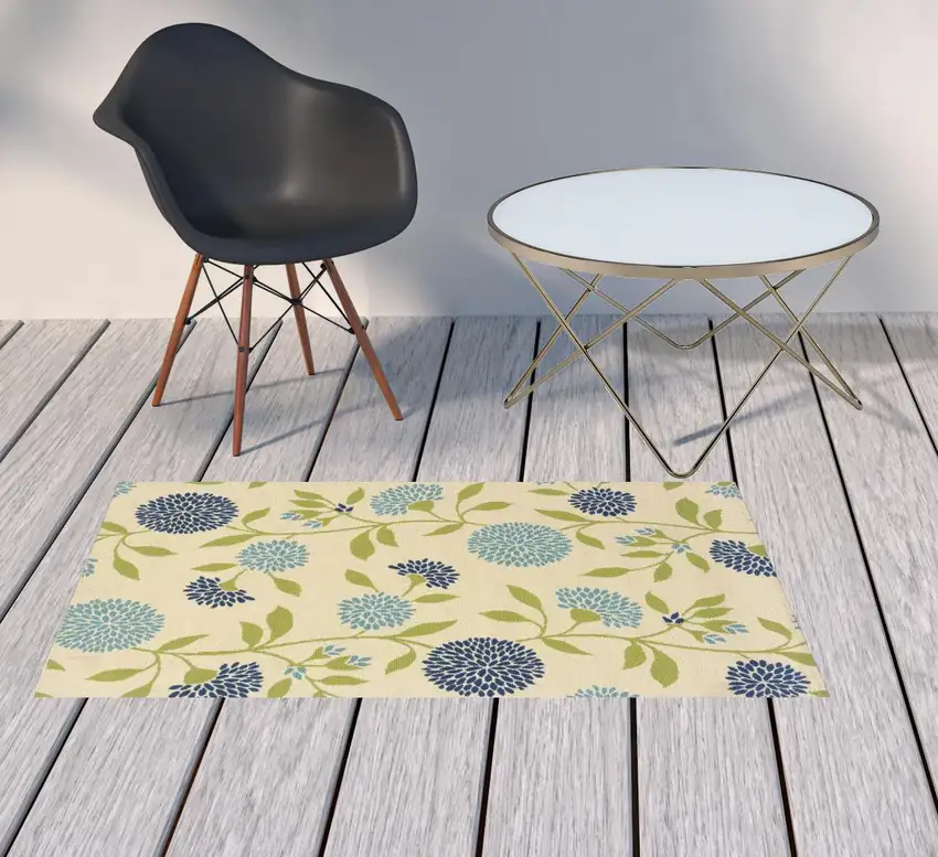 3' X 5' Ivory Floral Stain Resistant Indoor Outdoor Area Rug Photo 2