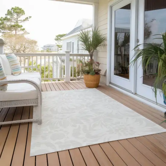 Ivory Floral Washable Non Skid Indoor Outdoor Area Rug Photo 8