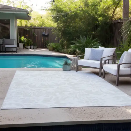 3' X 4' Ivory Floral Washable Non Skid Indoor Outdoor Area Rug Photo 9