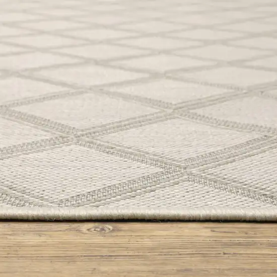 Gray and Ivory Geometric Stain Resistant Indoor Outdoor Area Rug Photo 9