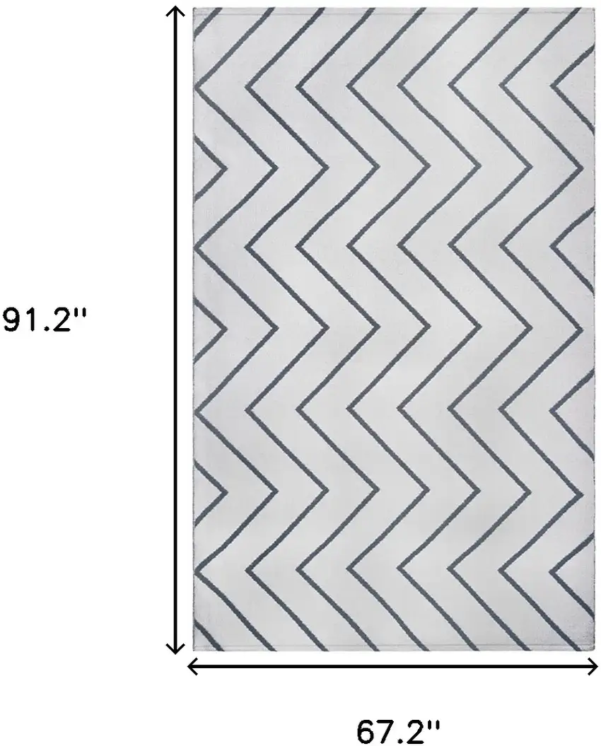 5' X 7' Ivory Waves Stain Resistant Indoor Outdoor Area Rug Photo 9