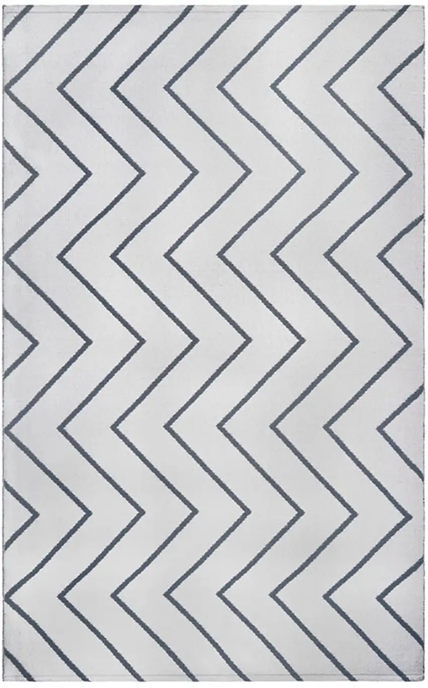 5' X 7' Ivory Waves Stain Resistant Indoor Outdoor Area Rug Photo 1