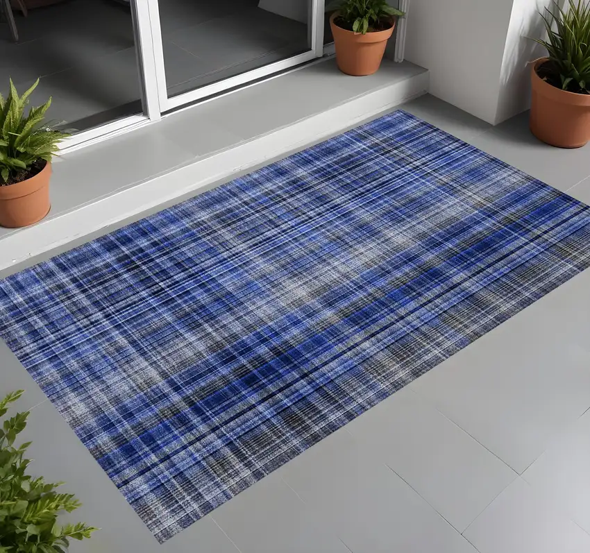 3' X 4' Navy Blue Plaid Washable Non Skid Indoor Outdoor Area Rug Photo 1