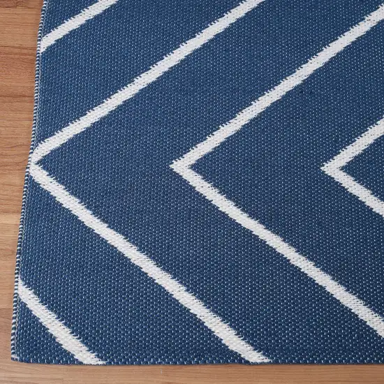 3' X 5' Navy Blue Waves Stain Resistant Indoor Outdoor Area Rug Photo 8