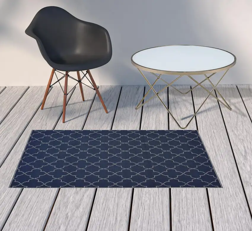 3' X 5' Navy Geometric Stain Resistant Indoor Outdoor Area Rug Photo 2