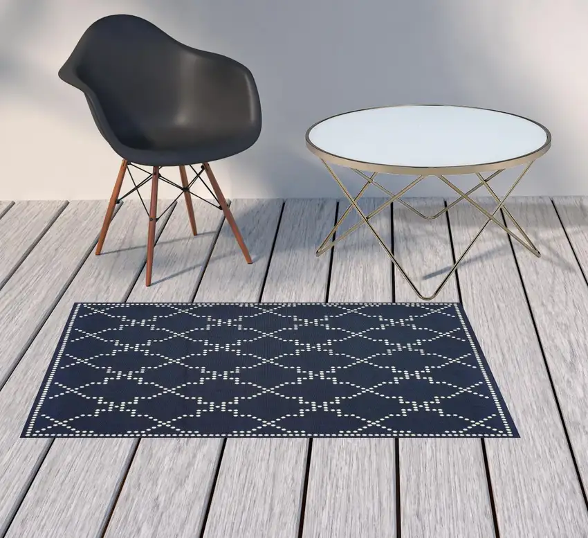 3' X 5' Navy Geometric Stain Resistant Indoor Outdoor Area Rug Photo 2