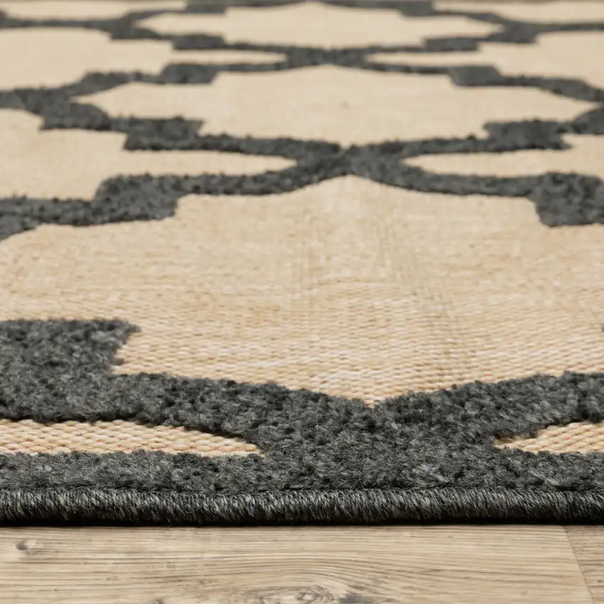 4' X 6' Sand Geometric Stain Resistant Indoor Outdoor Area Rug Photo 9
