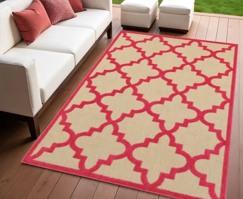 Red Geometric Stain Resistant Indoor Outdoor Area Rug Photo 1