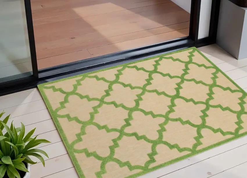 Green Geometric Stain Resistant Indoor Outdoor Area Rug Photo 1