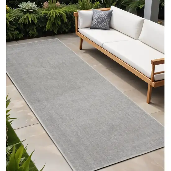 8' Gray Indoor Outdoor Runner Rug Photo 1